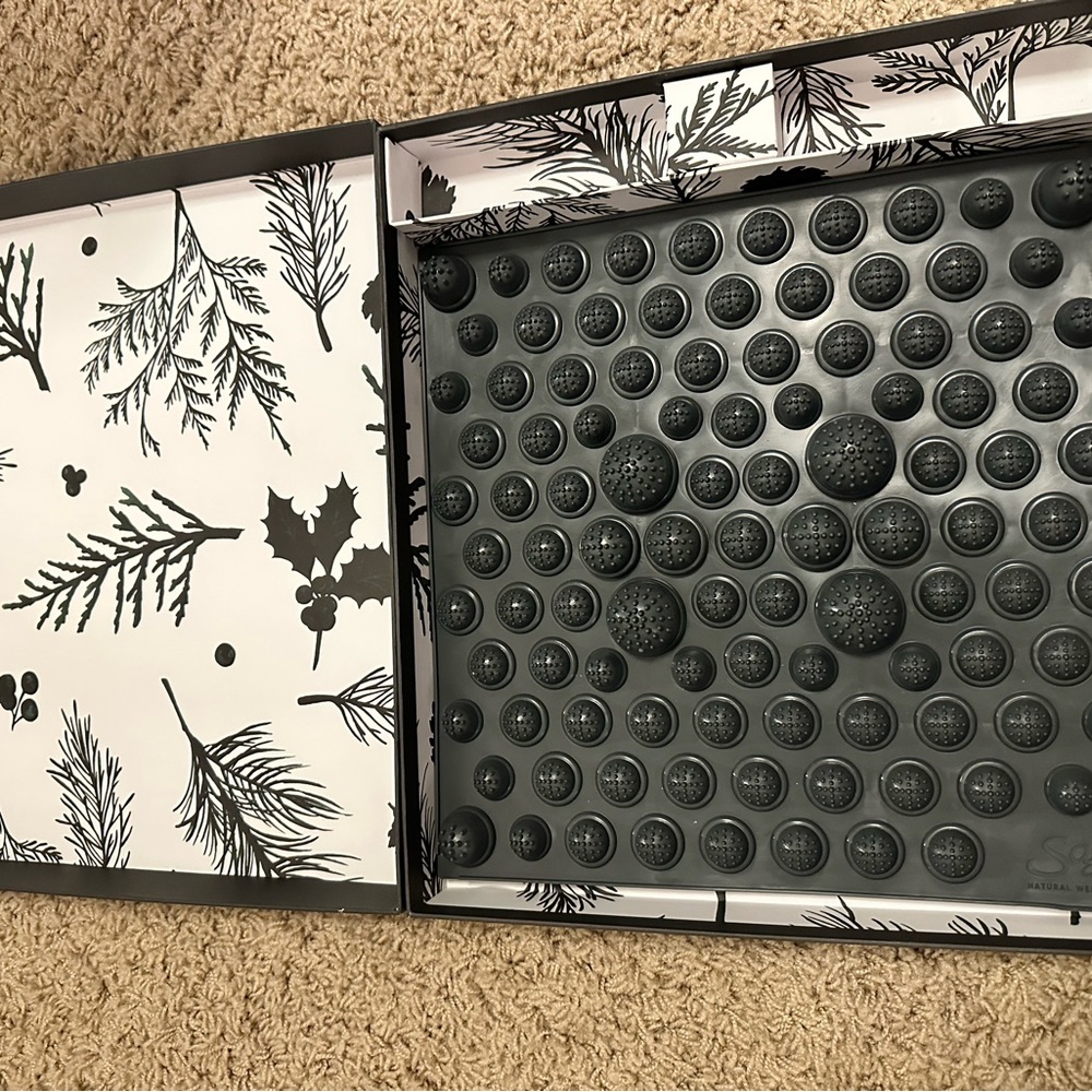 New Saje Foot Reflexology Mat